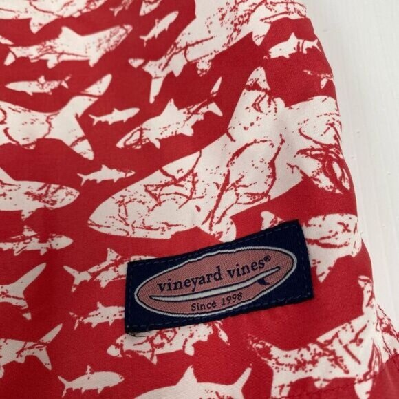 Vineyard Vines Men's size Large Red Bathing Suit Shorts Liner Bonefish Pockets - Picture 4 of 16